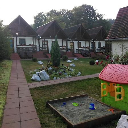 Vila Paula & Spa Sovata Luaran gambar