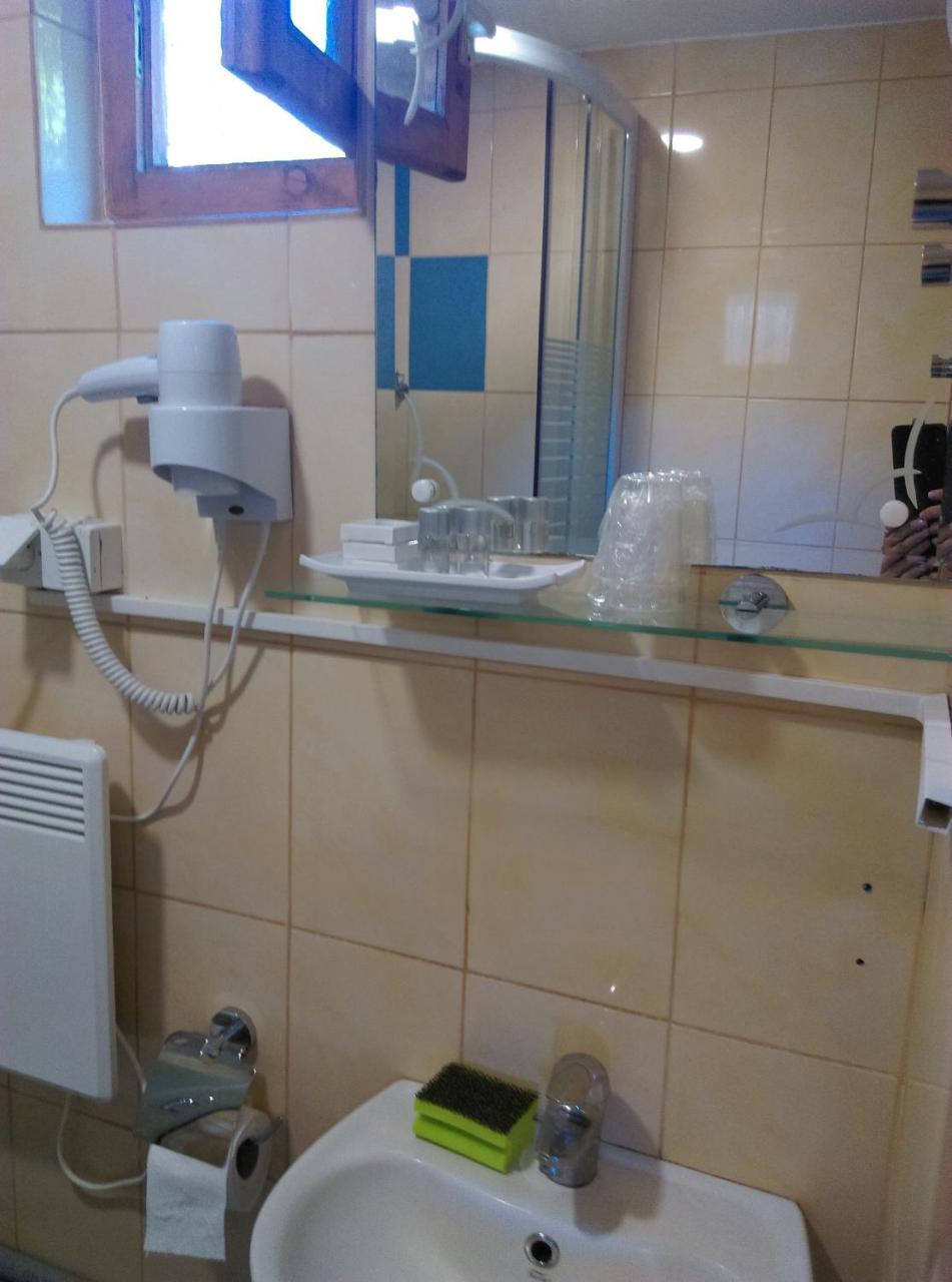 Vila Paula & Spa Sovata Luaran gambar