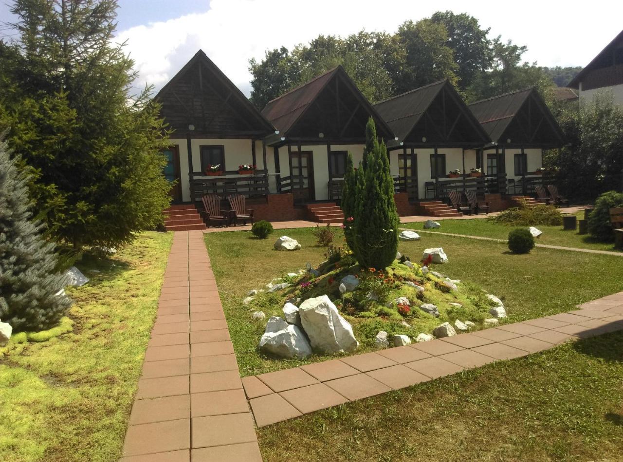 Vila Paula & Spa Sovata Luaran gambar